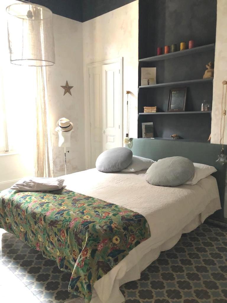 B&B Maison Felisa Sabran Екстериор снимка