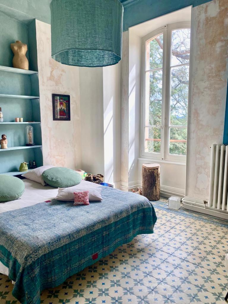 B&B Maison Felisa Sabran Екстериор снимка