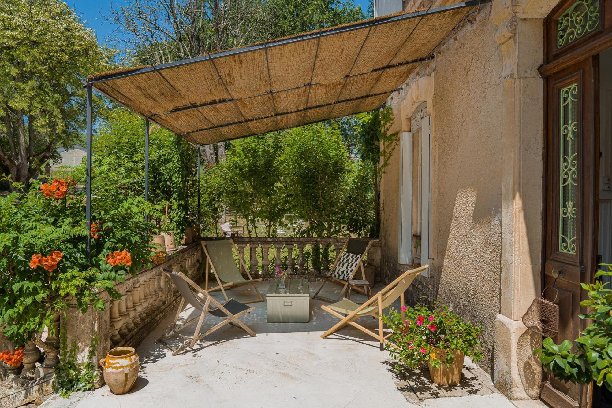 B&B Maison Felisa Sabran Екстериор снимка